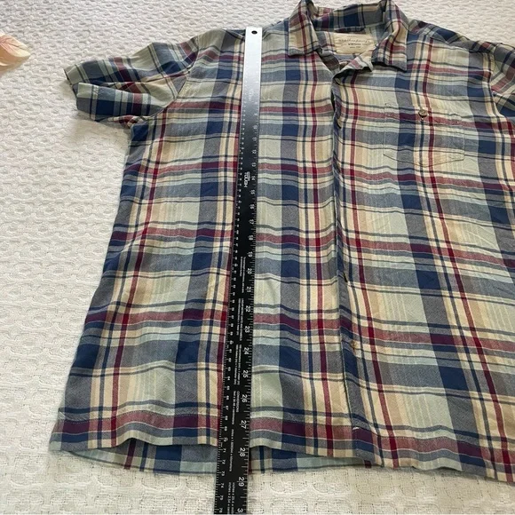 Men's Blue and Red Plaid Shirt ~ Size XL~
Business Casual - Picture 6 of 10